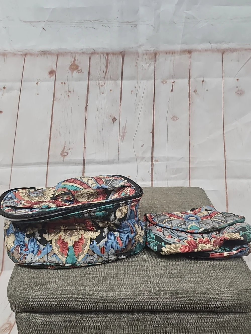 totes Floral Quilted Cosmetic Bag Set - Blue, Red, Cream